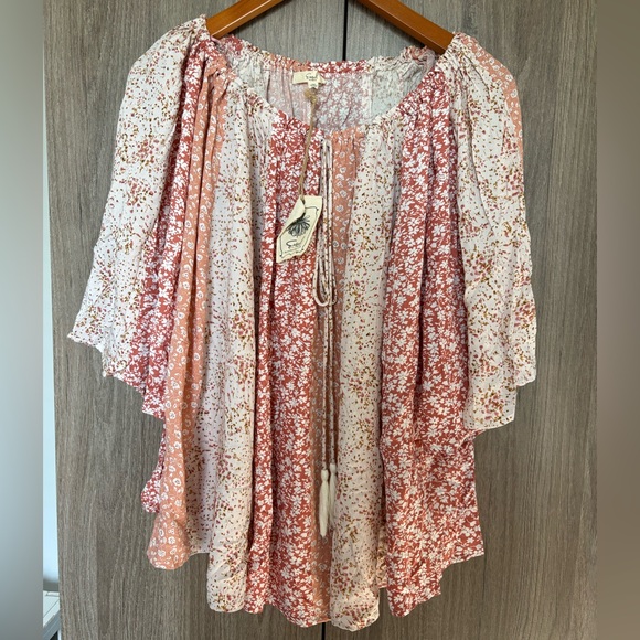 Easel Los Angeles Tops - Easel floral blouse